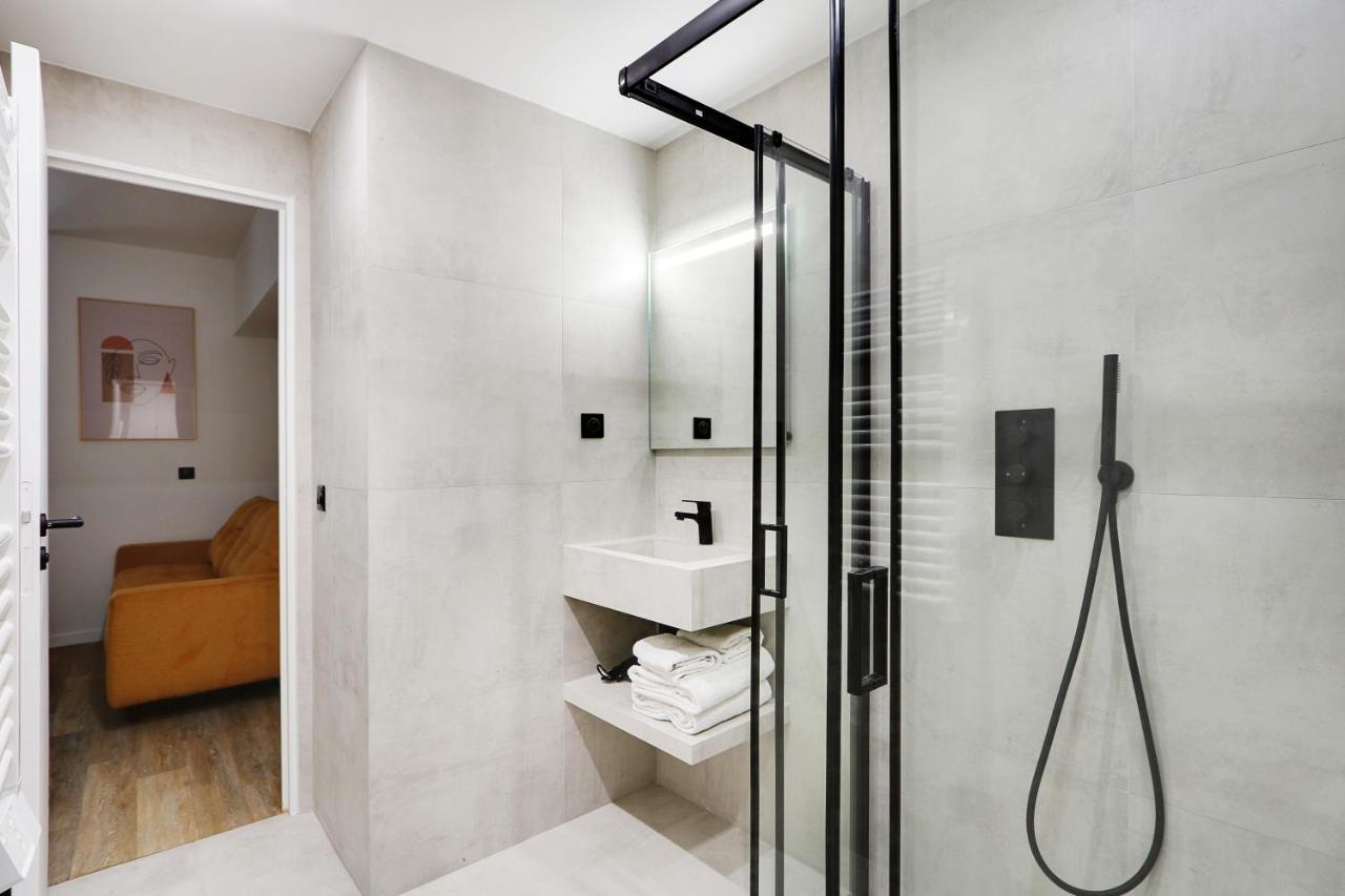 פריז Pick A Flat'S Apartment In Montorgueil - Rue Notre Dame De Recouvrance מראה חיצוני תמונה